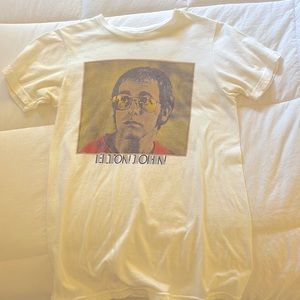 Elton John vintage T-Shirt (like-new condition)